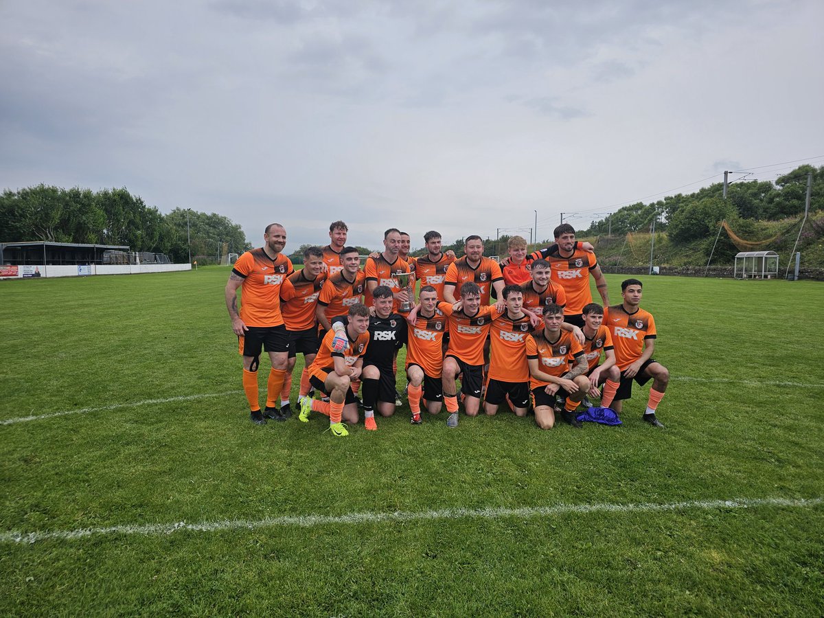 Tough game, great to retain the Sheena Thomson Memorial Trophy. Preseason is complete, team are ready, let the season commence ⚫️🟠 #oohaahtoria
