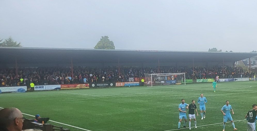 days_scottish's tweet image. Motherwell fans at Stenhousemuir today
@MotherwellFC