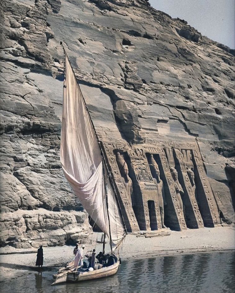 archi_tradition's tweet image. The Temple of Nefertari at Abu Simbel, Egypt (c. 1965)
