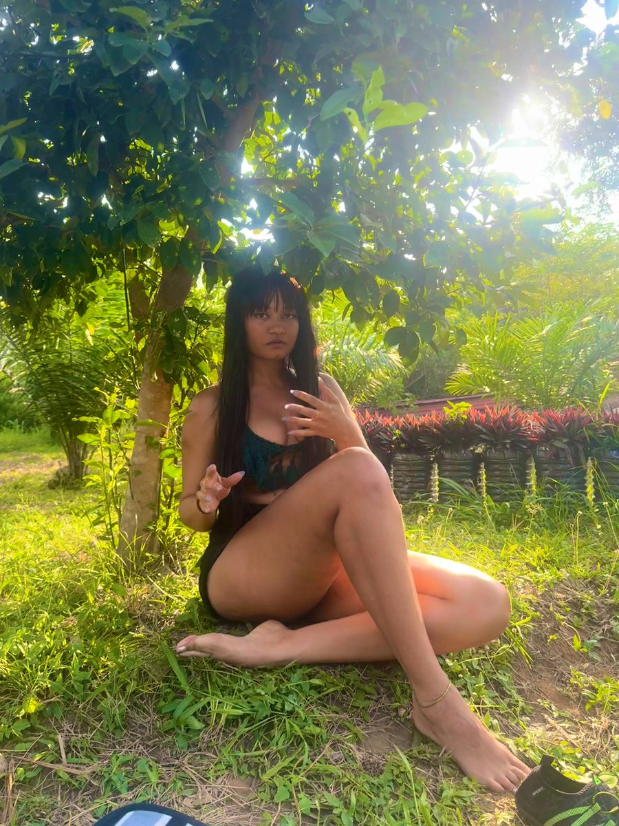 Princessadjua's tweet image. Nature dump 🍃🧚🏽‍♀️