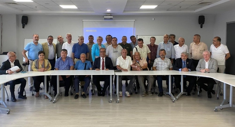 salihsagaz16's tweet photo. Siz sanalda, biz reelde toplandık... Amacımız tek birlik olmak... Emeği geçen herkese teşekkürler... #temadmeydanlarainiyor https://t.co/xBtWaHKD60