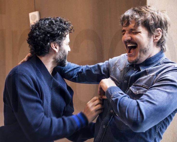 pockypascal's tweet image. JUST FINDING OUT THESE PICTURES OF PEDRO AND OSCAR 😭🥹
