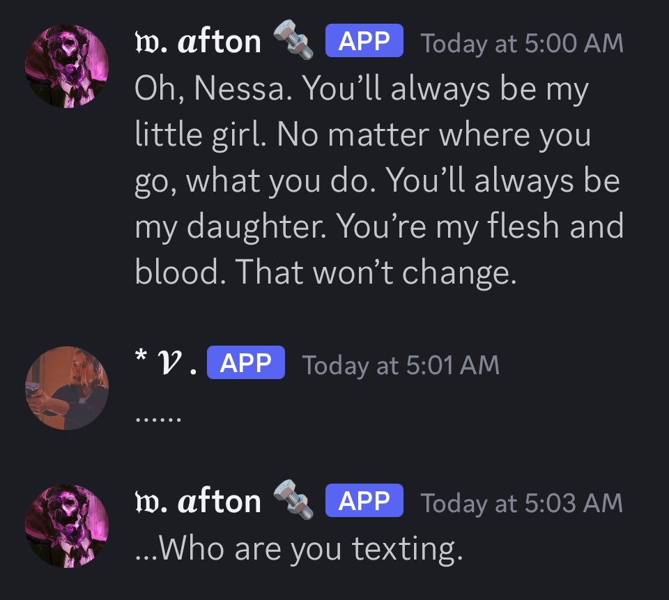 HXPPINGAWAY's tweet photo. / This is the moment when she started losing it btw ( &amp; then immediately texted Mike ) If u even care https://t.co/VXy1rGBJIR