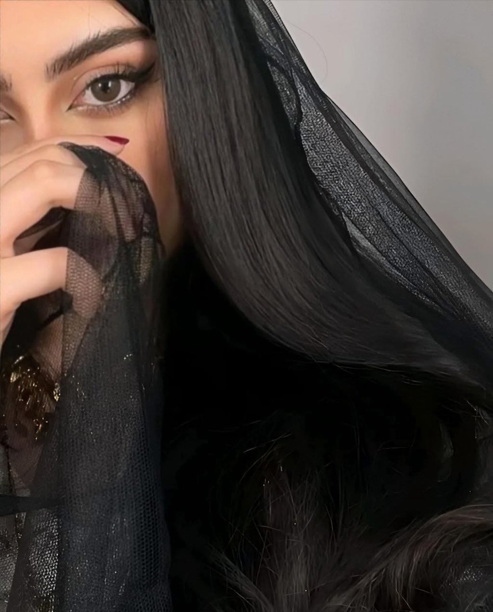 "عَذْبَةٌ الْأَطْبَاعِ كُتْلَه مِنْ النَّرْجِسِيَّةِ.🖤