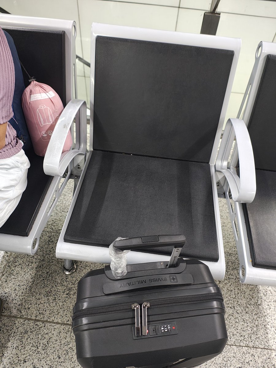 drsh_bham's tweet photo. Stranded by @flyspicejet at 12 am in T3
I was informed of a rescheduled flight just 6hrs before departure, no hotel, no food,no help. No decent space to sit This violates @DGCAIndia

@MoCA_GoI @airsewaind
 @DGCAIndia @MoCA_GoI   @TimesNow @ndtv @BarandBench https://t.co/2qVvNliPvS