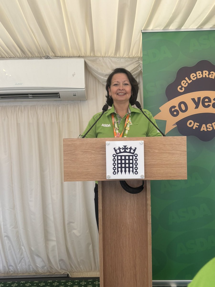 samantha will tweet media