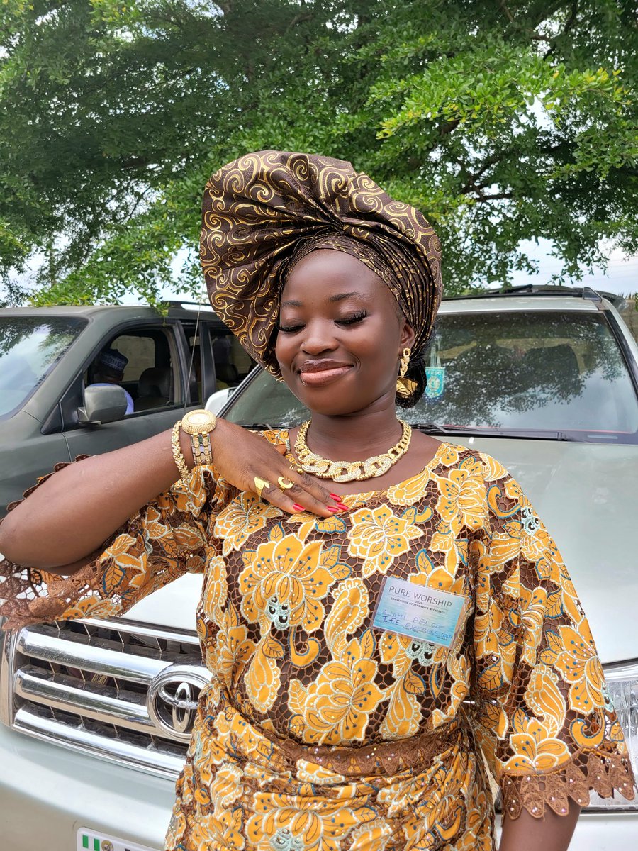toothfairy022's tweet image. Whatever they told you about "iro and buba supremacy," believe them.