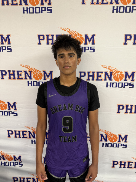 Shreyas Mani DB Elite 2027  Green Level  

Had 18 points.  As he said, the tempo made super dynamic plays on offense and defense to lead his team to Victory this morning #PhenomSummerHavoc