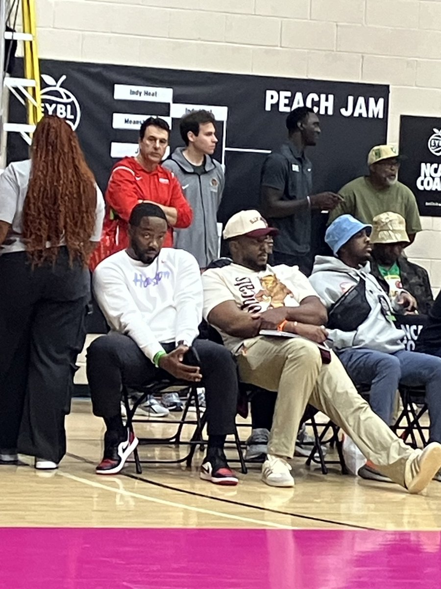 gibbshighbball's tweet image. ESPN National Recruiting Director Paul Biancardi in the building to watch Oneal Delancy and Florida Rebels semifinals! 👀 @PaulBiancardi