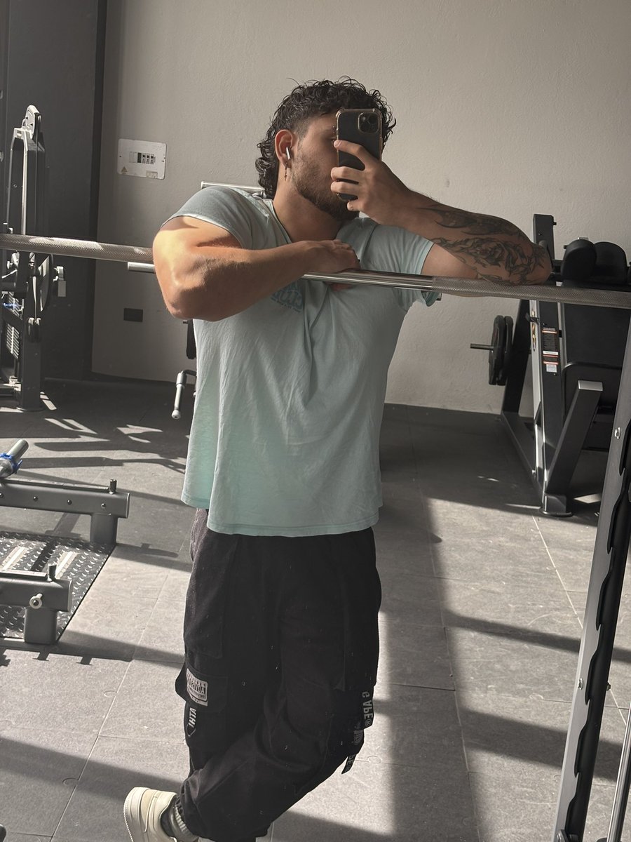 Hoy era pierna pero se me olvidó