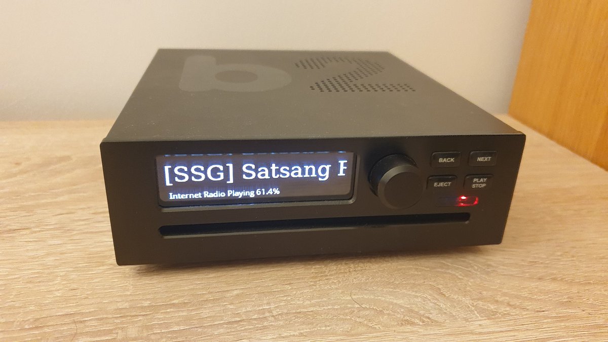Hindu station, #SatsangRadio from #HinduSanskarCharity, is now testing on SSDAB in Leicester. Listen live app-free at lsn.to/SSG
"Alexa, play S.S.G. from RadioFeeds!"