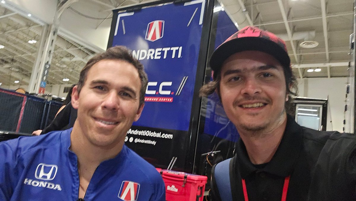 As a bonus, I also got to meet Robert Wickens! One of these days Wicky and Hinch need to reform Team Canada Racing with Pfaff Motorsports and crush the competition!