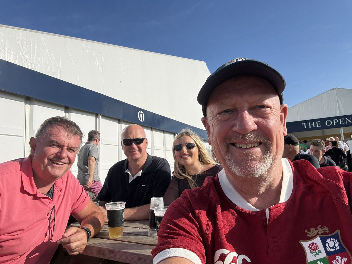 MarkHun23432227's tweet image. As promised @rocksolid_golf - end of play - fantastic day of golf - no stopping Scheffler- Rory had a crack and that eagle on 12 was worth the entrance fee alone.