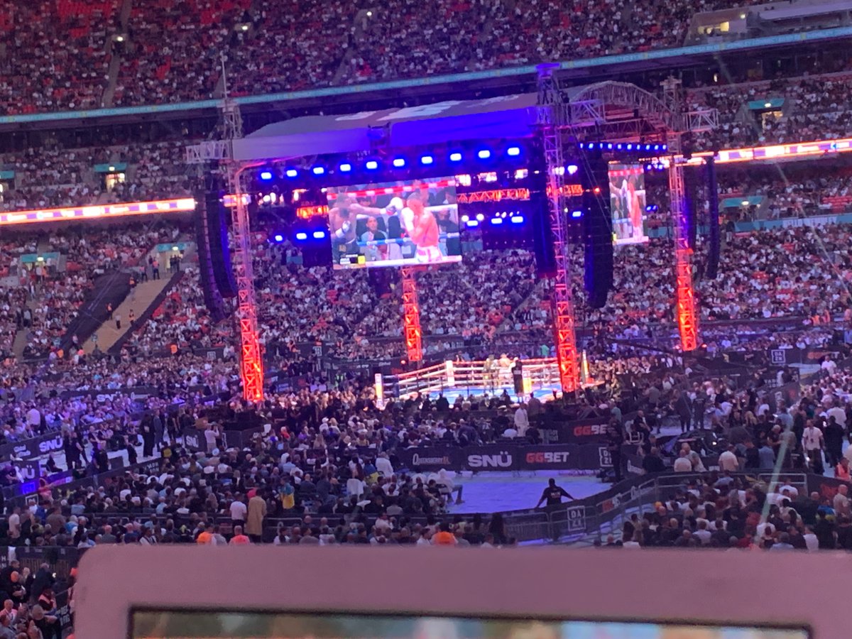 BOXING UK tweet media