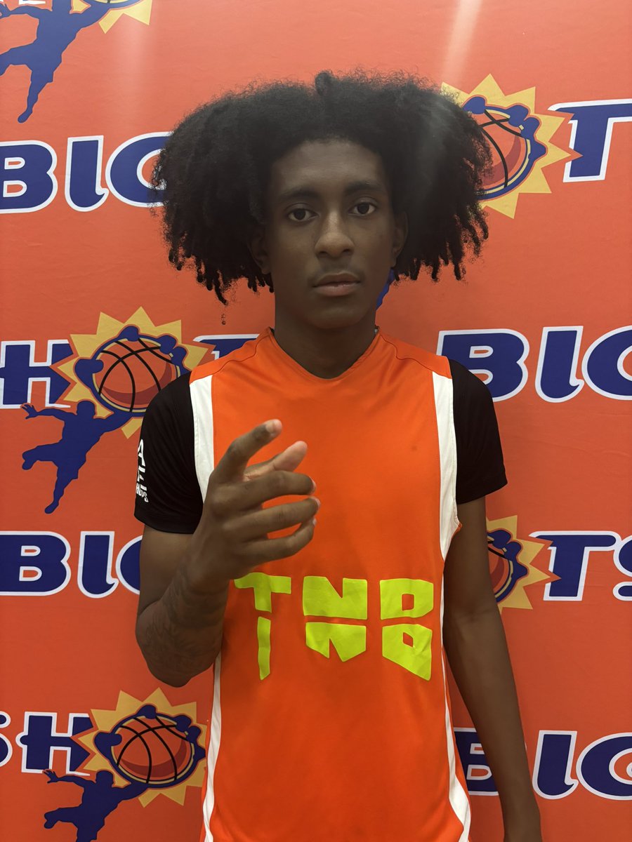 #BIGSHOTS #CharlotteLive 

17u OPEN 

Double Vision Elite - 58 
21 Brayden Woods 19 
2 Ty Moore 10 

Top Notch Ballers - 57 
14 Isaiah Whitner 14 
3 Dezmin Lynch 12