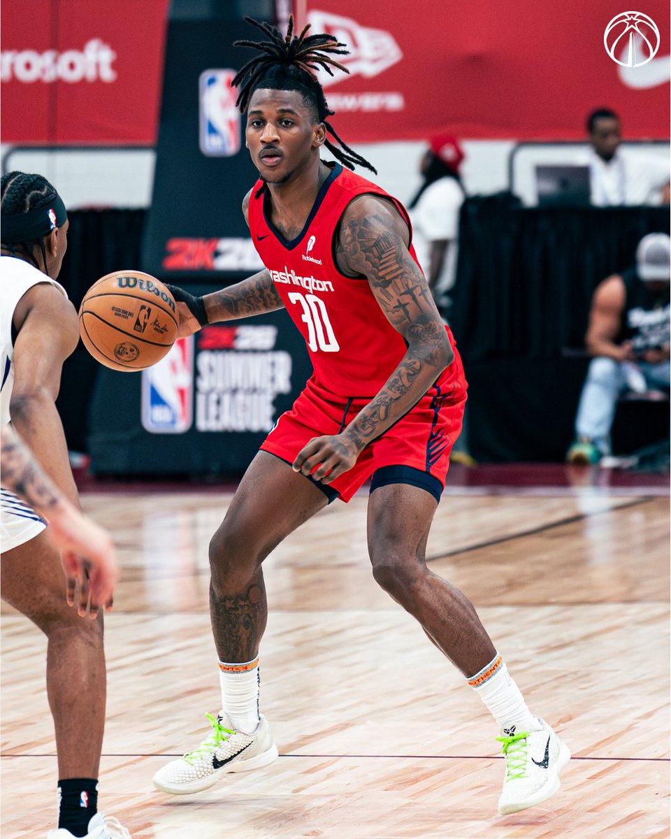 WashWizards's tweet image. Jamir & Dillon after the first half:
📊 Jamir: 13 PTS 🔥 6 REB
📊 Dillon: 11 PTS 🔥 6 REB
