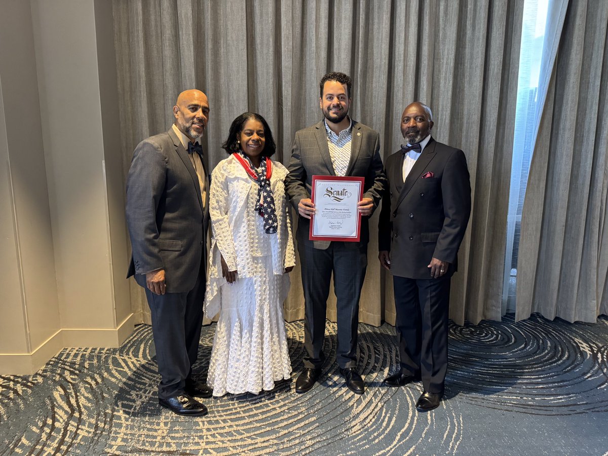 SenatorAshby's tweet image. This week, #TeamAshby was honored to present a certificate of recognition at the Ann L. Powell and Philip Buchanan Joint Opening Breakfast, hosted by the Most Worshipful Prince Hall Grand Lodge and the Golden State Grand Chapter, Order of the Eastern Star.
With the theme…