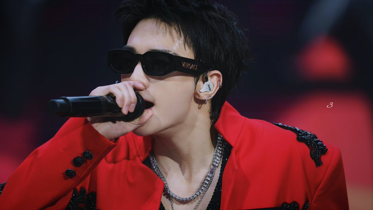 3 seconds tweet media