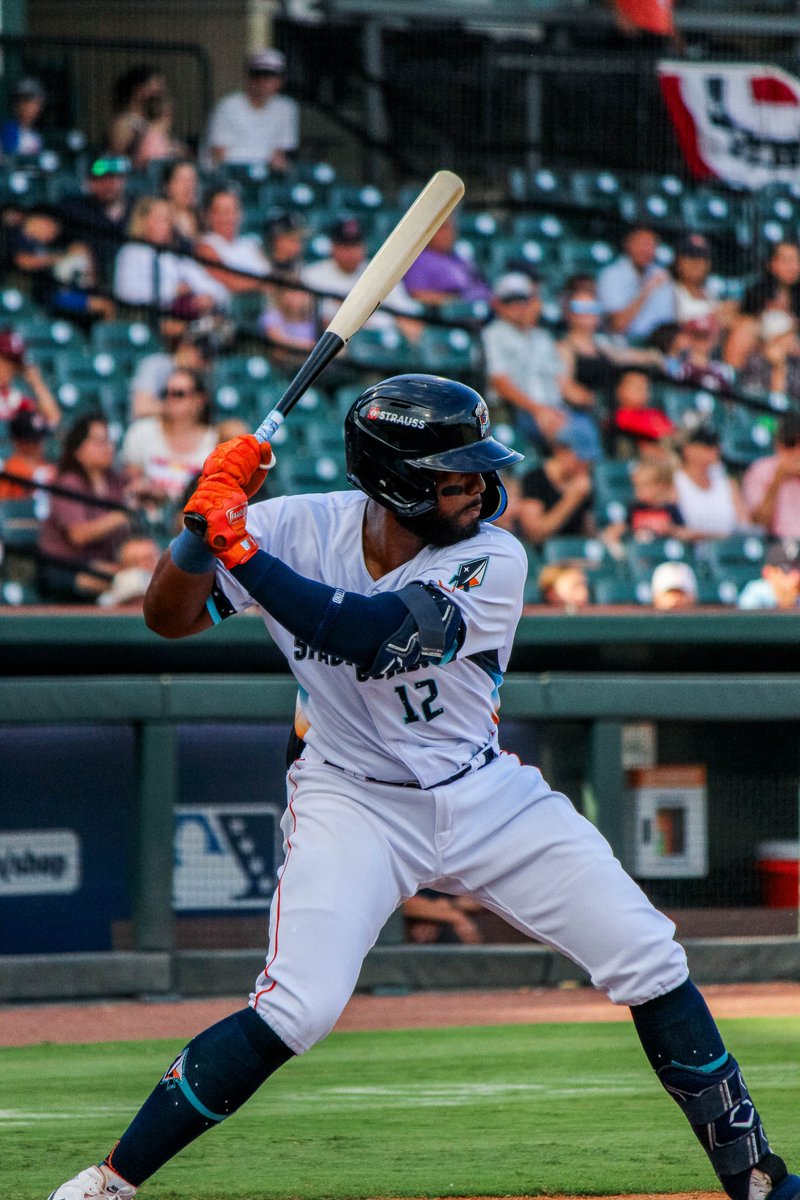 SLSpaceCowboys's tweet image. Happy Sunday! ☀️
Join us tonight for an Affiliates Cap giveaway for the first 2,000 fans thanks to @nmdp_org, appearances from the affiliate mascots, and Orion's Kids Day festivities - including Kids Run the Bases: Glow Edition!
🚪: 5 PM
⚾: 6:35 PM
🎟: bit.ly/3ZXempS