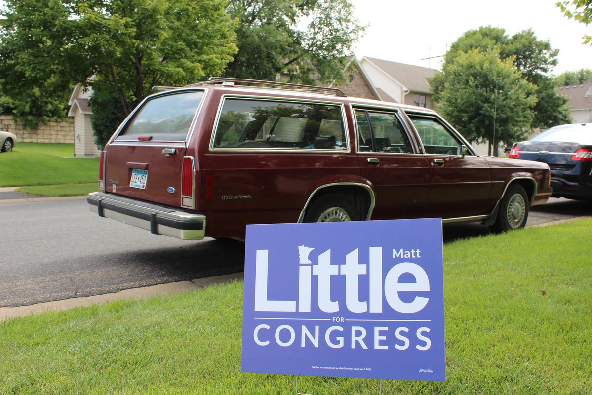 LittleCongress's tweet image. What an unreal day! Started off at the Good Trouble rally in Lakeville and rounded it out with a fundraiser at the Sandovals’ house. Thank you to Lawrence and Sandra and everyone who came out to fight for the America we deserve. Truly overwhelmed by your support!
