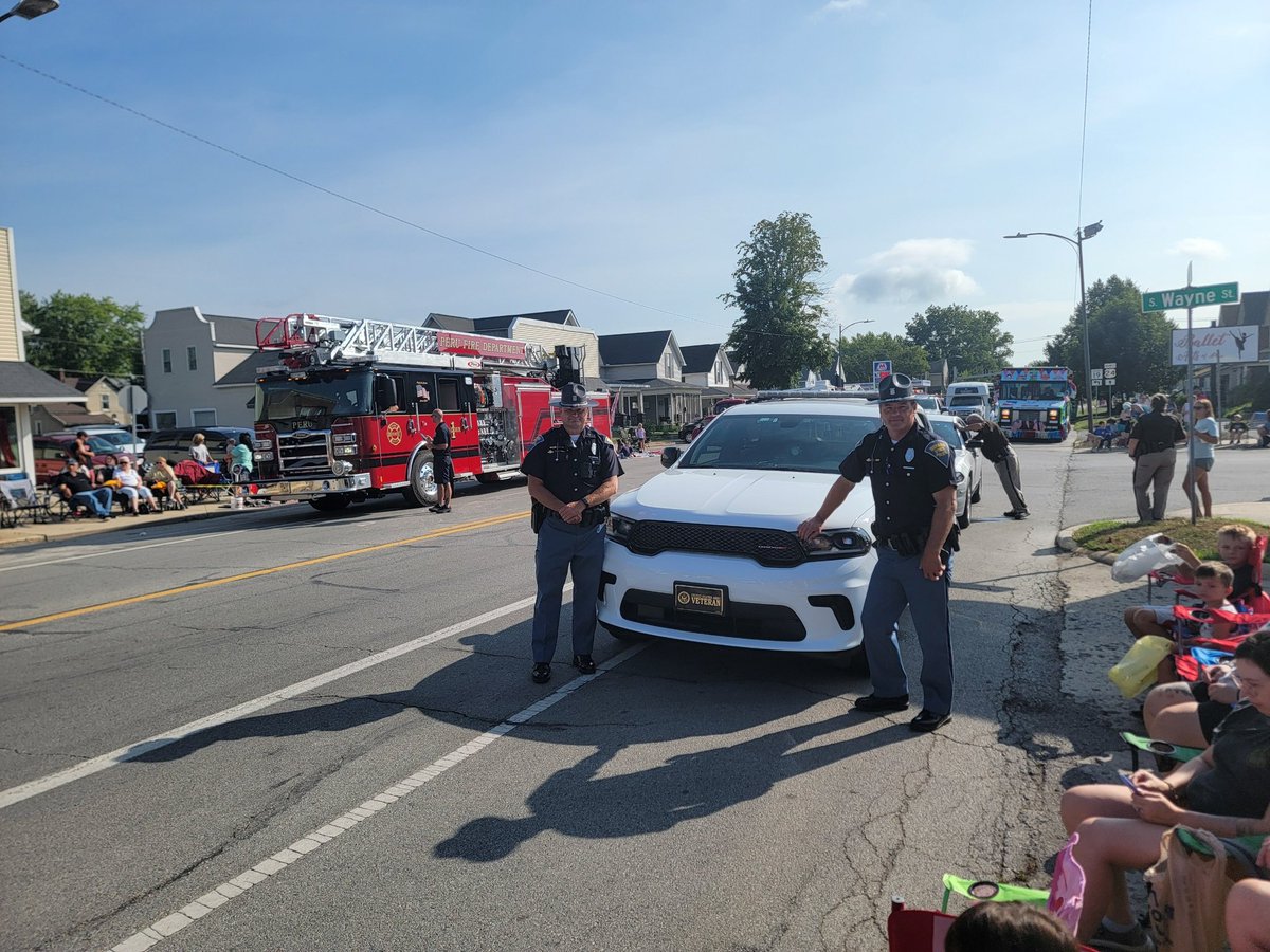ISPPeru's tweet image. Today, Master Trooper Fisher & Det. Maller joined the 2025 Peru Circus City Day Parade! ๐ช๐ They drove their patrol cars through the route, lights flashing & tossing candy to excited kids. Great day celebrating with our community! ๐ฌ๐ฎโโ๏ธ #CircusCity #ISP #CommunityPolicing