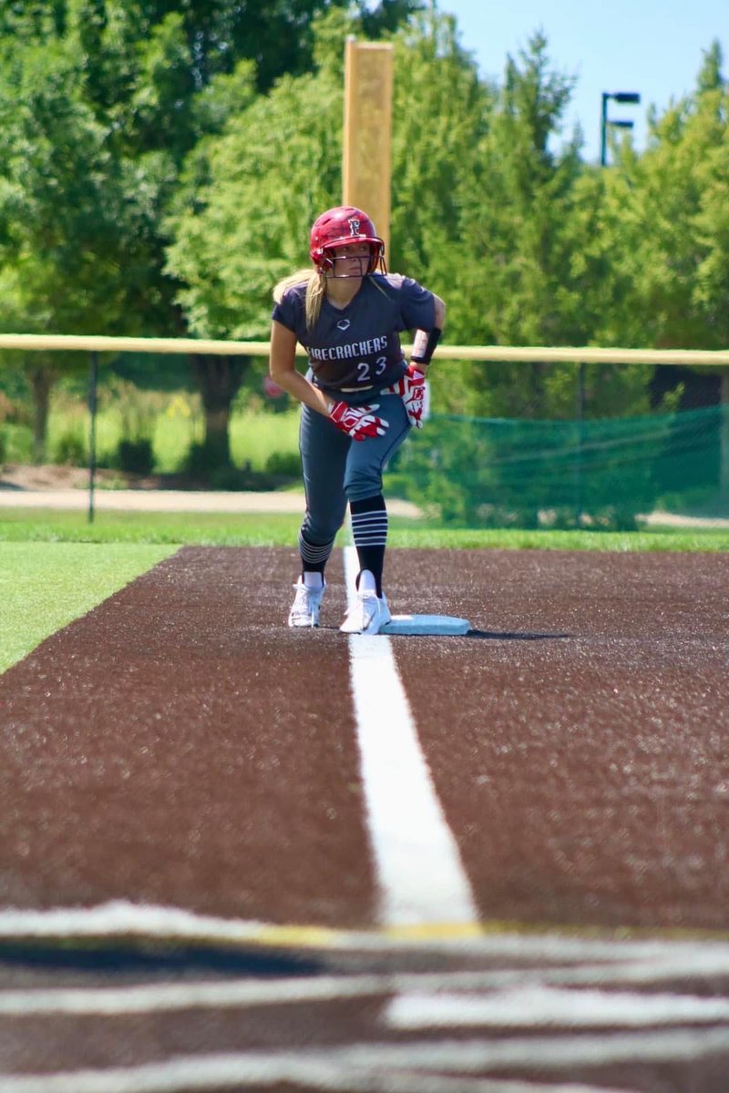 Illinois Firecrackers 18U Adkins tweet media