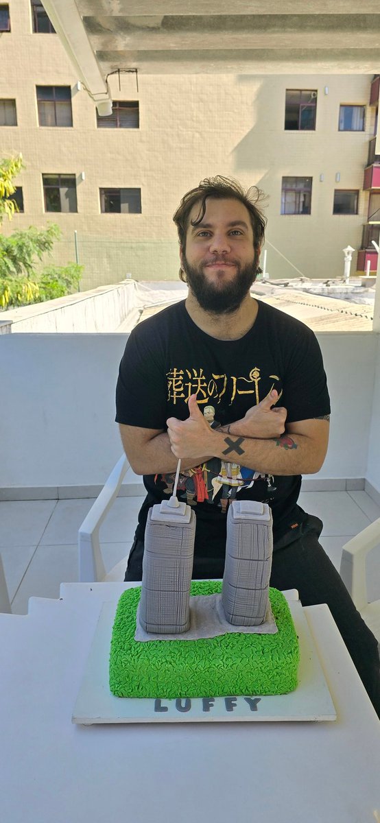 Lufferanha's tweet image. E se o tema do seu aniversário for 11 de setembro?