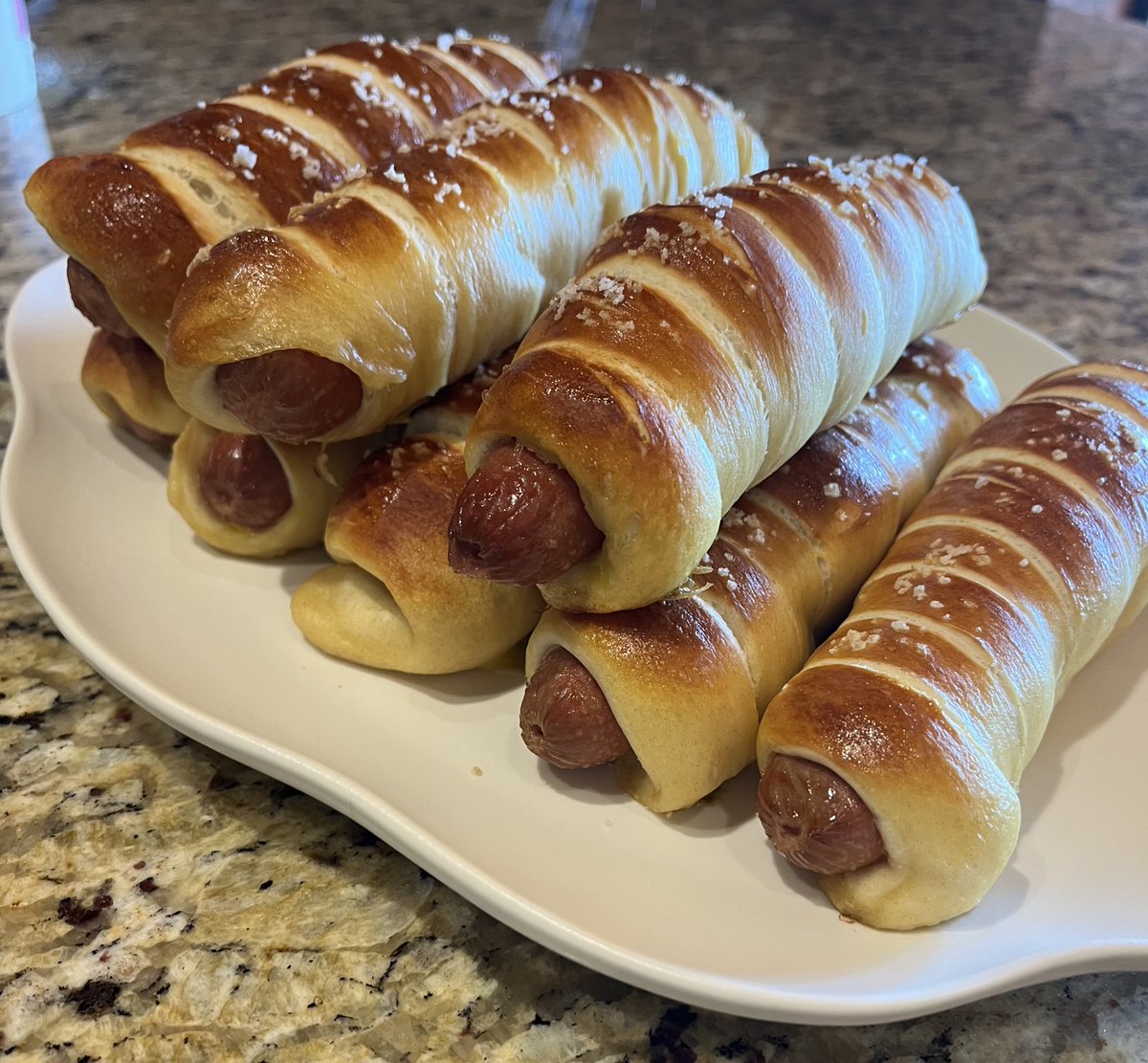 difficultpatty's tweet image. Pretzel dogs from scratch. Queso pics not included.
