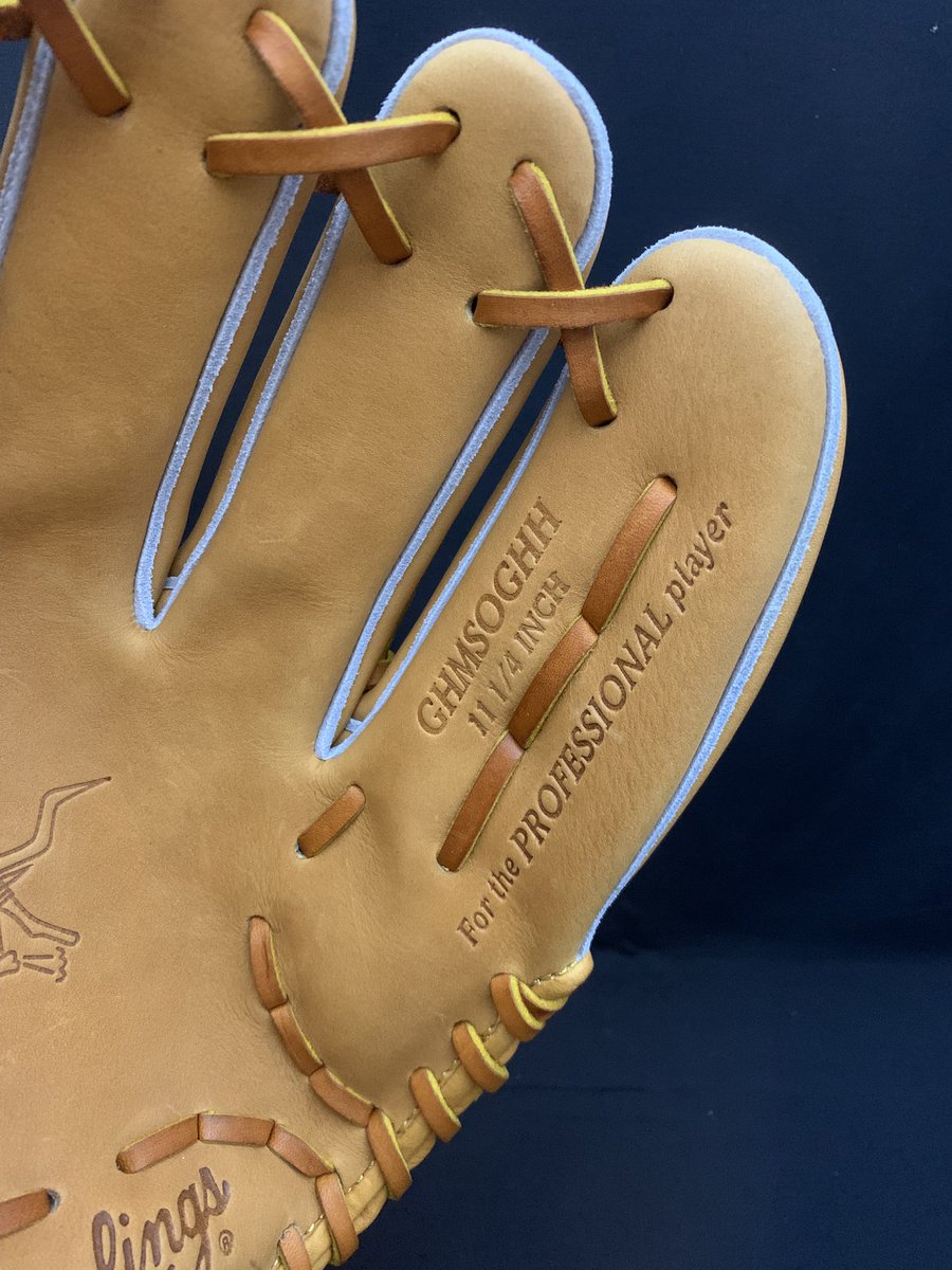 info42648043's tweet photo. #すみれスポーツ #ローリングス #rawlings #オーダーグラブ #オーダーグローブ #mlb #usa #hoh #heartofthehide #horween #horweenleather #オーダーグラブギャラリー #51480 https://t.co/CeRTAVKtvY