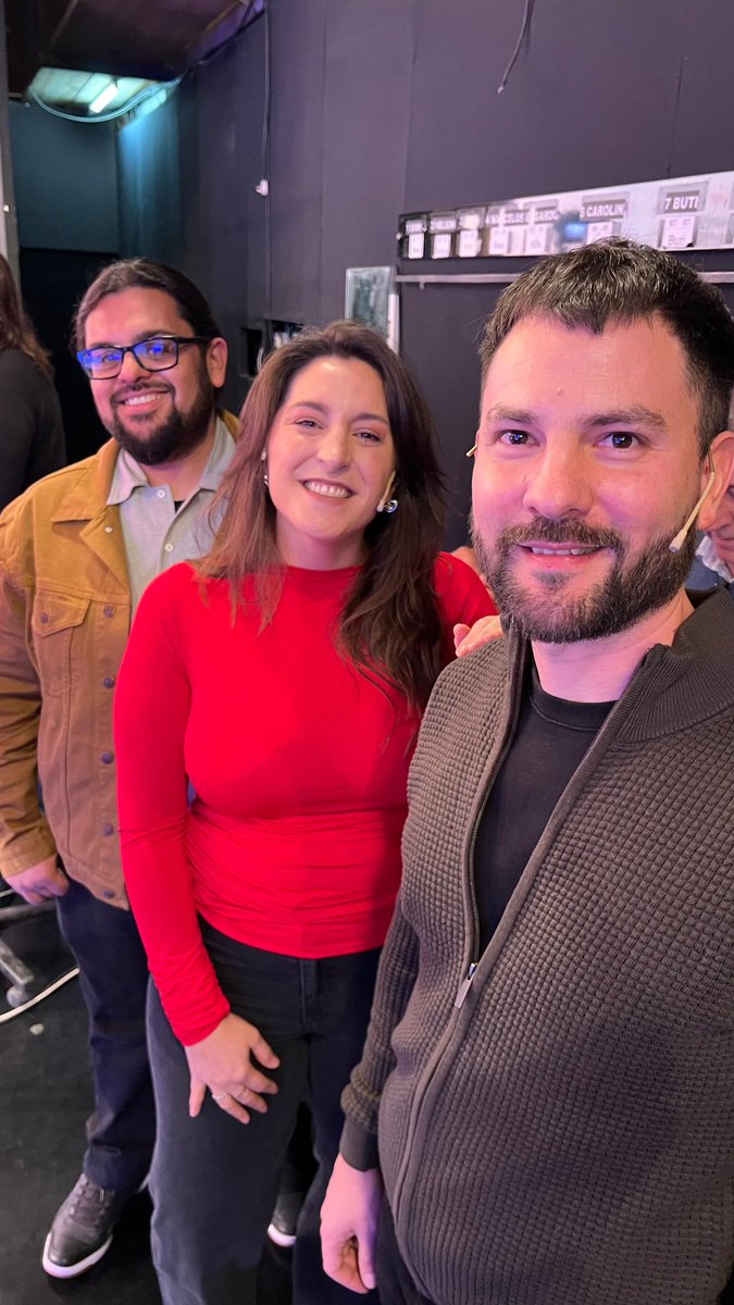 ManuelaC22's tweet image. En instantes junto a @juancruzramat y @lucas_correaok en @adosvocestn @todonoticias con @bonelliok y @AlfanoEdg presentando la lista del Nuevo MAS, integrada por una nueva generación de referentes de la izquierda, para las elecciones bonaerenses de septiembre 💪🏽🔥
¿Te sumas?