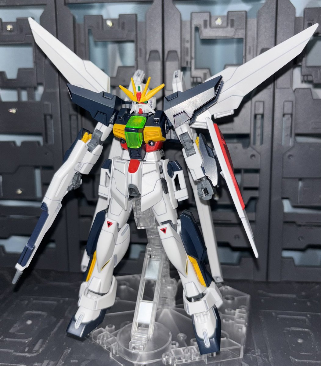 Hideyan021981's tweet image. 月は見えているか❓ガンダム売るよ‼️
パロディかと思ったら、機体はかっこいい✨✨
#ガンダムダブルエックス 完成❣️👏👏
#ガンプラ #めこ丸隊 #みりプラ
#ガンプラ好きとつながりたい