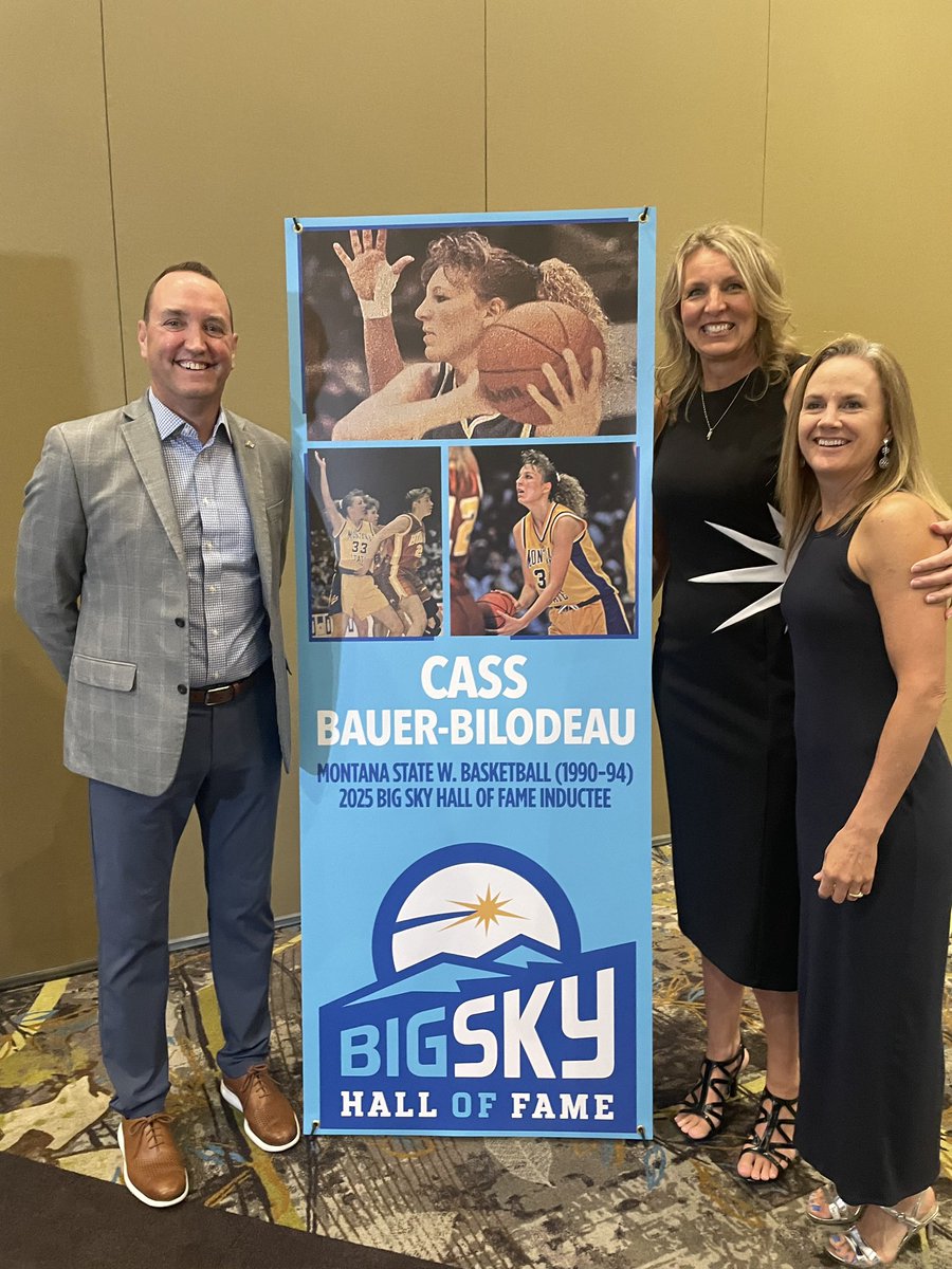 leonmcostello's tweet image. Honoring a legend tonight at the @BigSkyConf Hall of Fame ceremony. Congrats Cass! #GoCatsGo