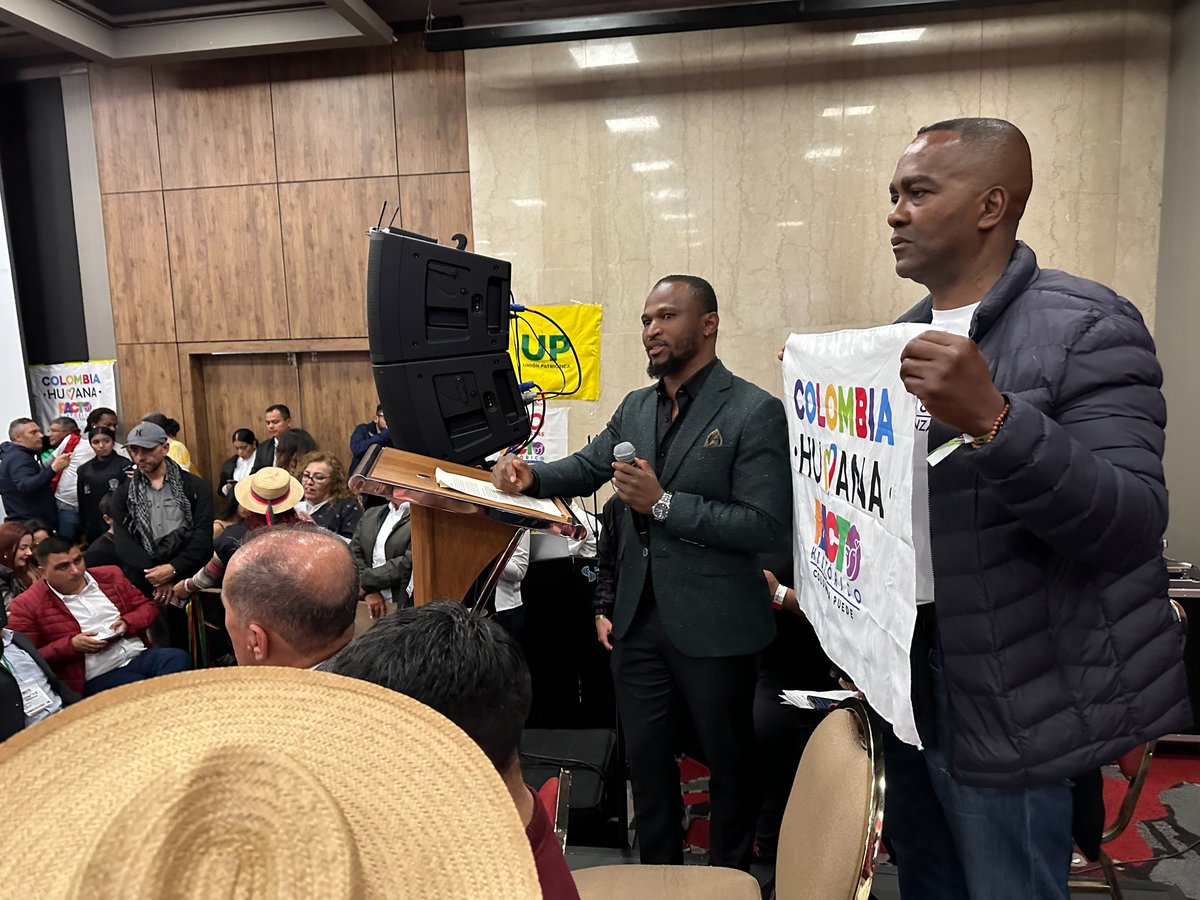 Gustavo Petro tweet media