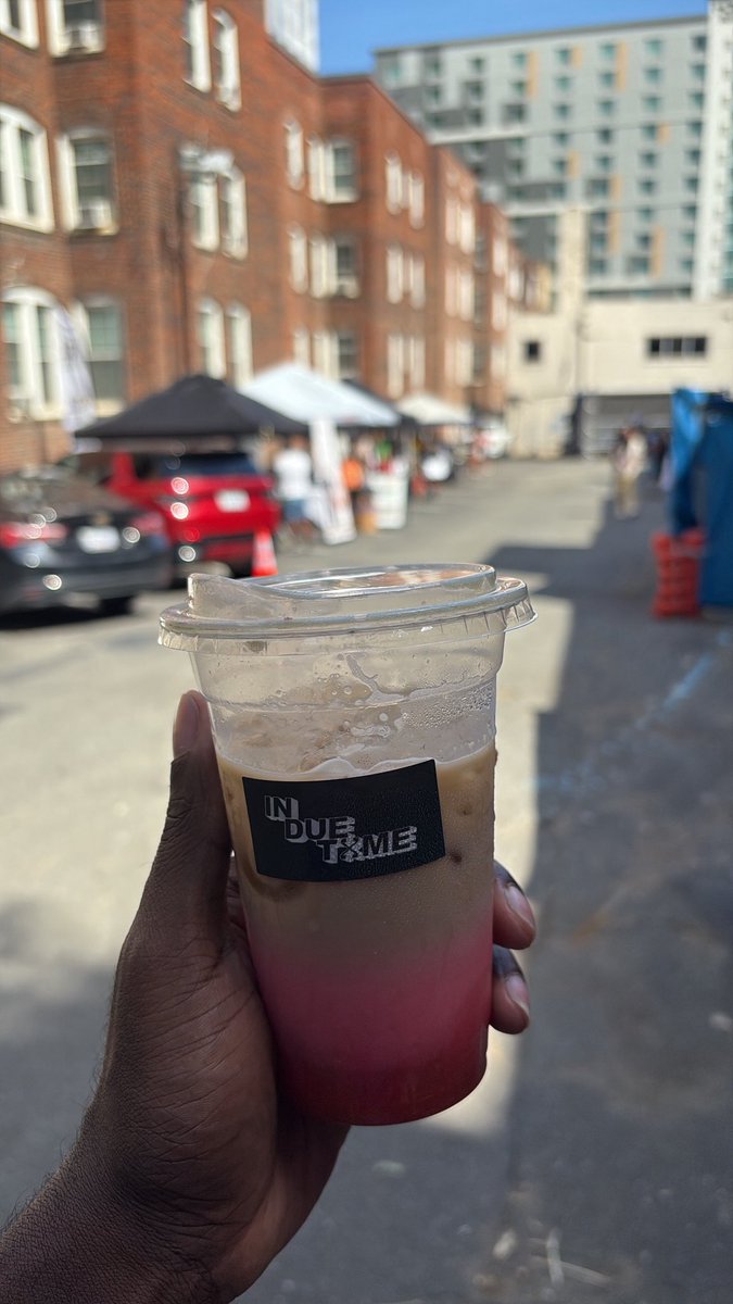 _Skinnyjay_'s tweet image. Best damn Strawberry Matcha I’ve had
😂 I’m Matcha nigga now RELAX 😂