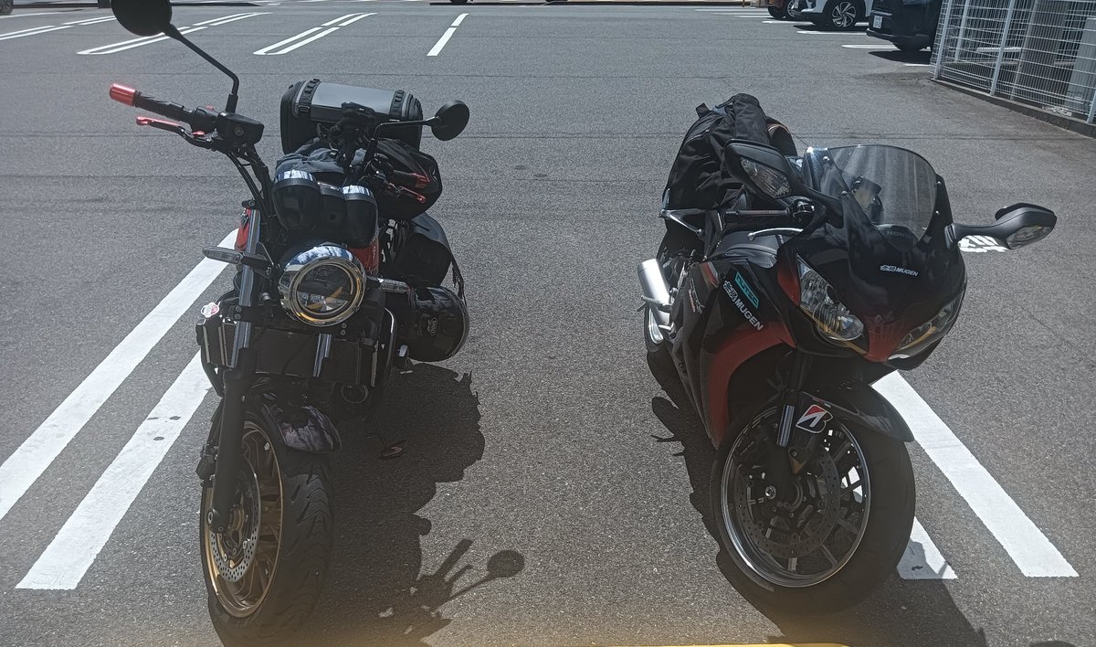 淡路を散策中です🏍️🖐️