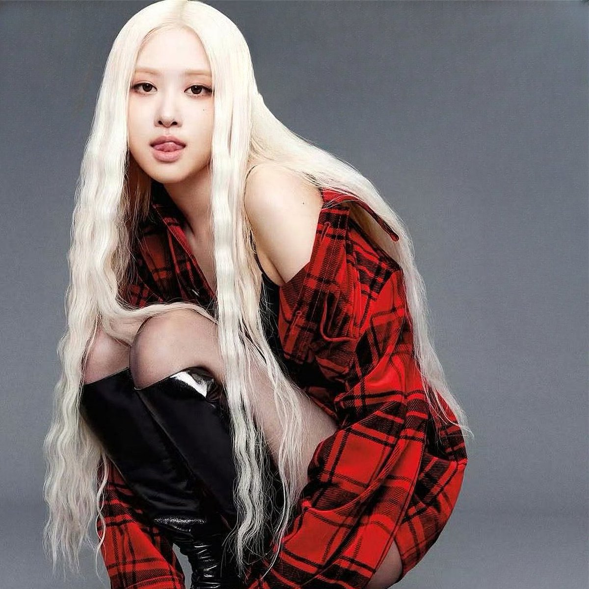 charts_rose's tweet image. “gameboy” has now surpassed 60 million streams on Spotify. It’s the 6th track from “rosie” to achieve this milestone.