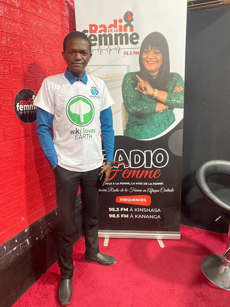 Mbóte, 

Aujourd’hui, notre chargée de com., <a href="/AbigaelMengi/">Abigael Mengi</a>, était à la @RadioDeLaFemme pour parler du concours #WikiLovesEarth2025 accompagnée des organisateurs du concours au niveau national 

Un grand merci à l'équipe de la radio de la femme pour l’accueil chaleureux