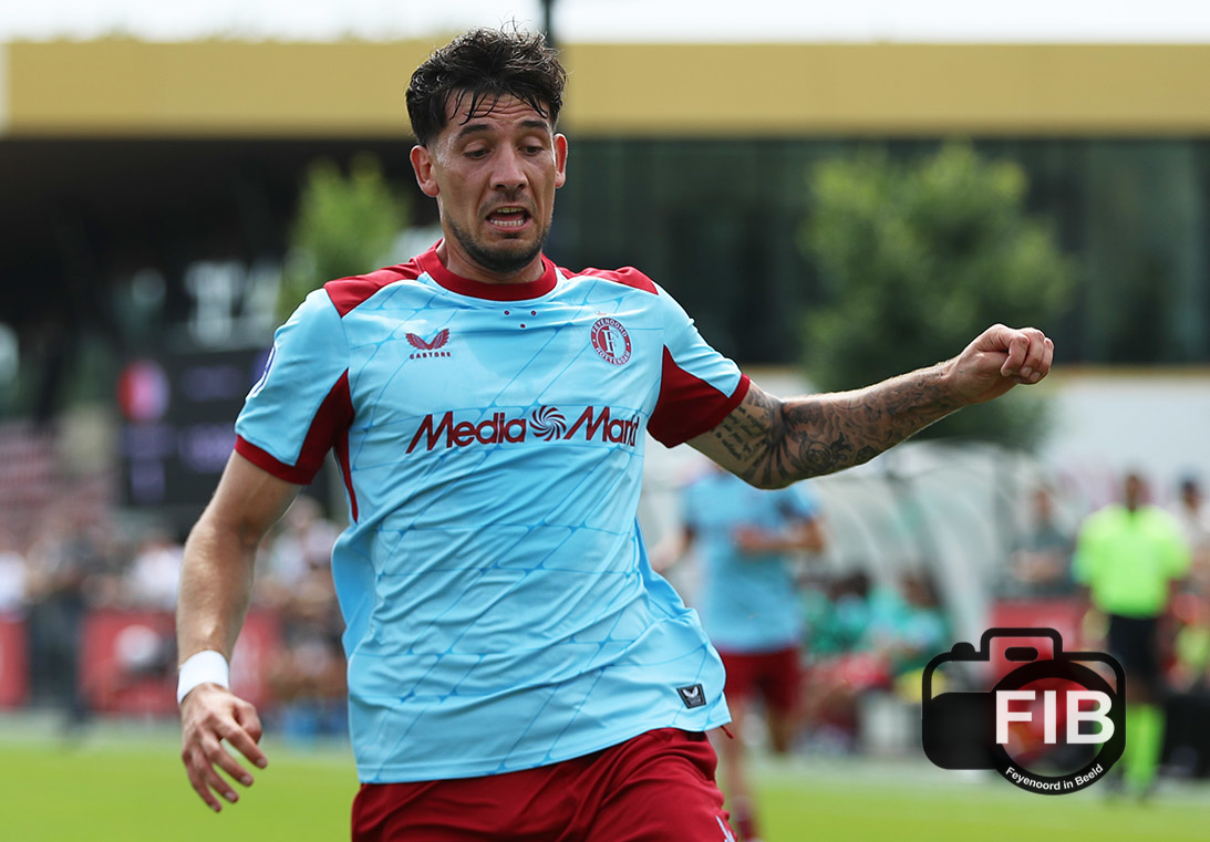 86 foto's <a href="/Feyenoord/">Feyenoord Rotterdam</a> - <a href="/KAAGent/">KAA Gent</a> (1-2)  zie linkje voor de 86 foto's ->> feyenoordinbeeld.nl