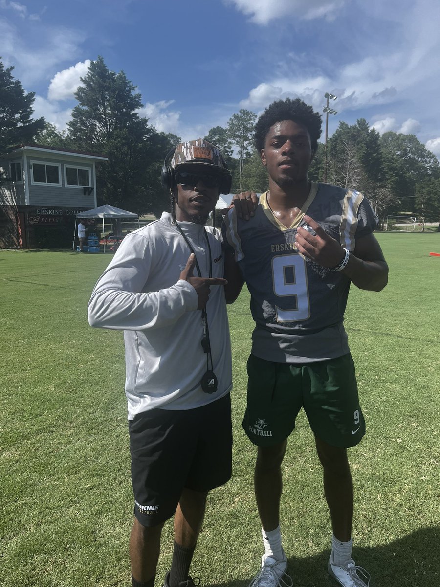 Anderson_Bean1's tweet image. Had a great camp at @FleetFB, thank you @CoachTerryAnton  and coach @coachLos_5  for allowing me to put in work.