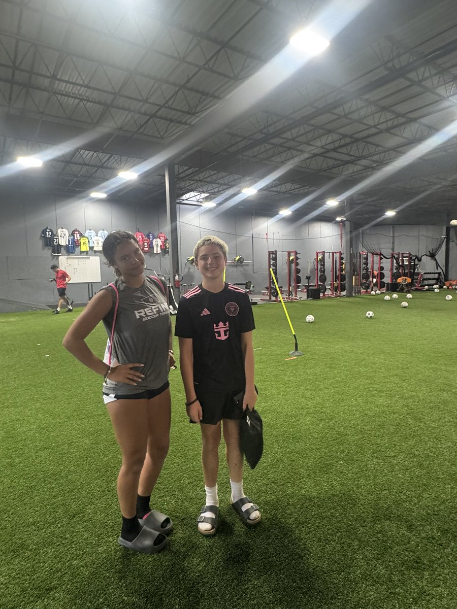 put in some work today visiting the fam in Kansas… #nodaysoff  🔥🔥🔥