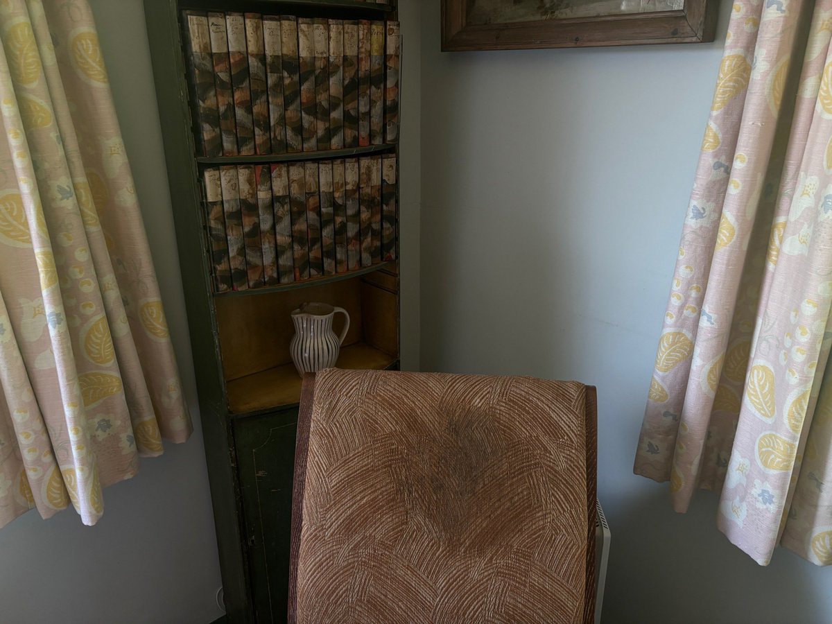 truly captivated by Virginia Woolf’s bedroom at Monk House