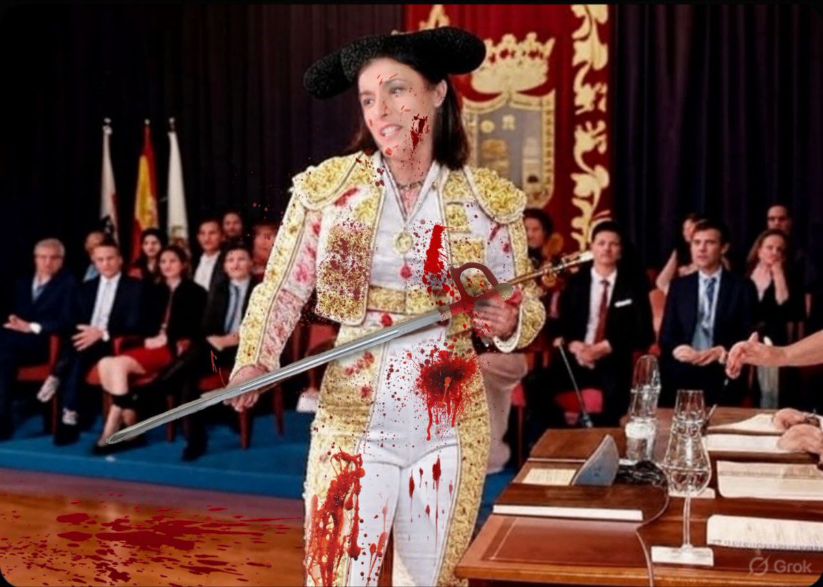rosaferlas's tweet photo. @gemaigual @lancesdefuturo #SantanderSinToros
#SantanderSinSangre https://t.co/inzd7plakb