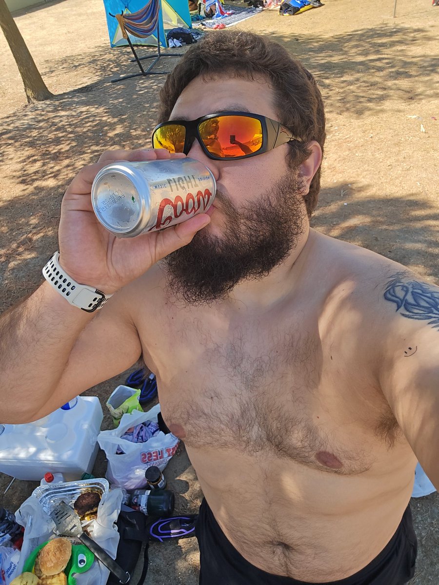 heyyoutherhey's tweet photo. At the lake #daddy #fypシ #lake #kink #cnc #olddad https://t.co/rlaUeYQ3YU