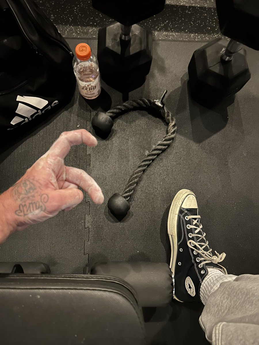 ian james tweet media