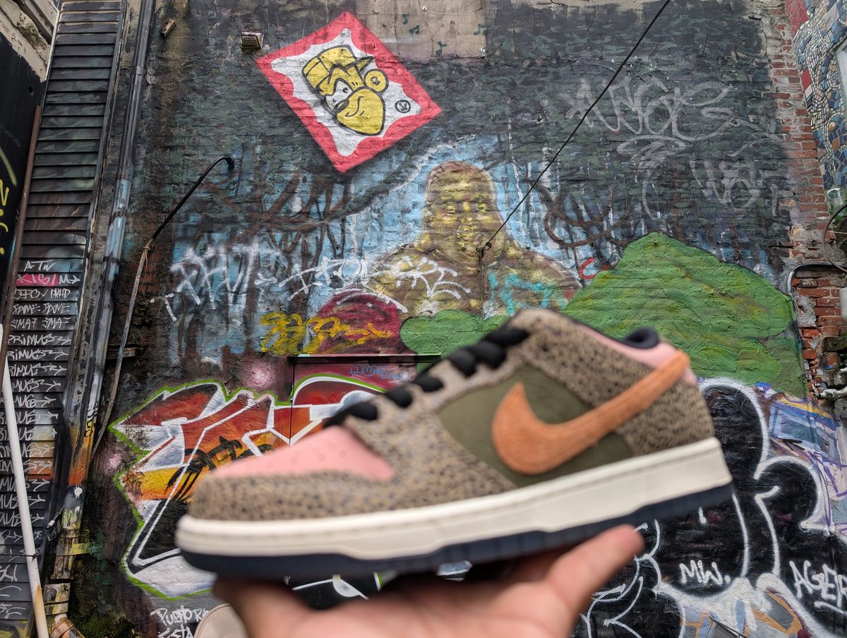 Sn3ak3r_Fr3ak3r's tweet image. So good .. so so goood .. thank you @NocturnalSkate (cc: @KineticSKATE ) for running fair raffles .. been supporting the shop since 2009’ish .. humbled & grateful for today’s acquisition: Arts & Rec Lows .. not sure when I’ll unds but it’ll be soon lol