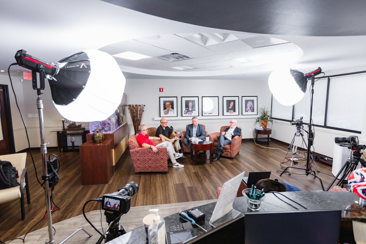 siegelanddolt's tweet image. Dr. Siegel and Dr. Dolt recently accepted an invitation from the Chief Executive Officer of Dentsply Sirona, Simon Campion, to participate in a live streamed podcast to Dentsply Sirona’s worldwide employees. The live podcast was viewed  by over 4000 people.