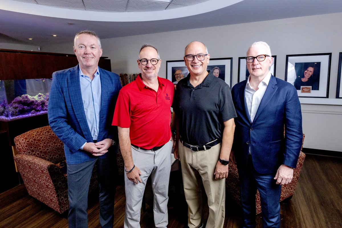 siegelanddolt's tweet image. Dr. Siegel and Dr. Dolt recently accepted an invitation from the Chief Executive Officer of Dentsply Sirona, Simon Campion, to participate in a live streamed podcast to Dentsply Sirona’s worldwide employees. The live podcast was viewed  by over 4000 people.