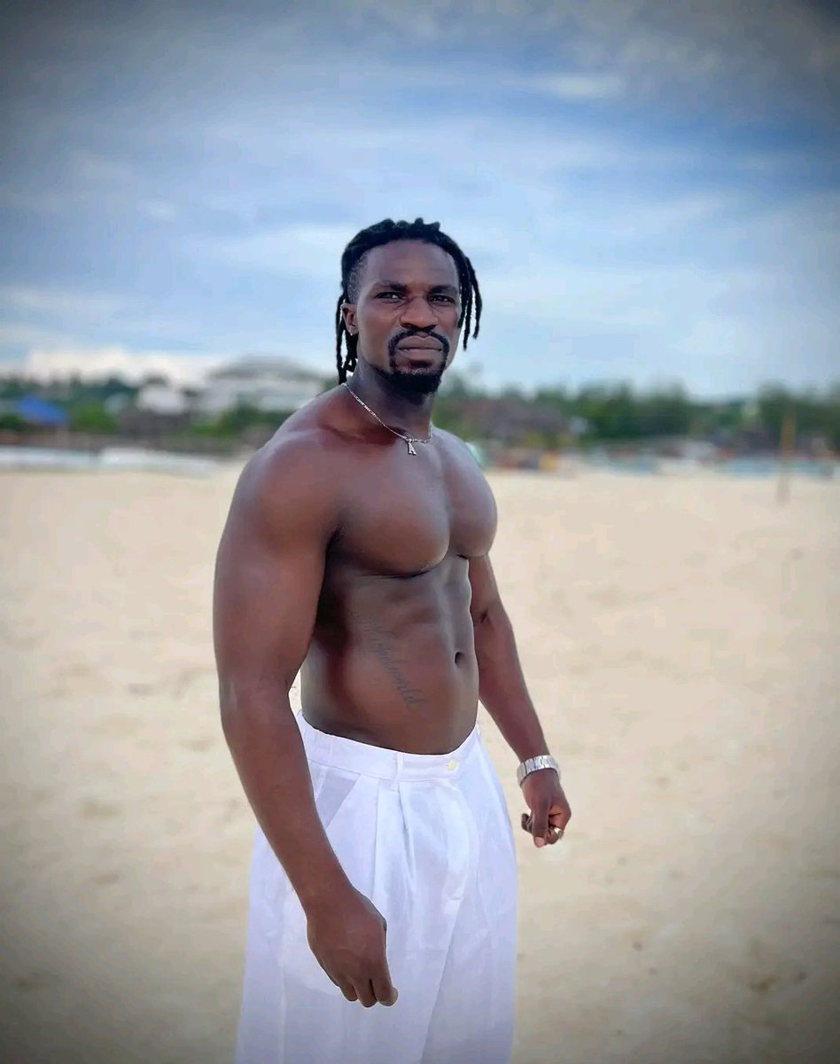 HOT CONTENT tweet media