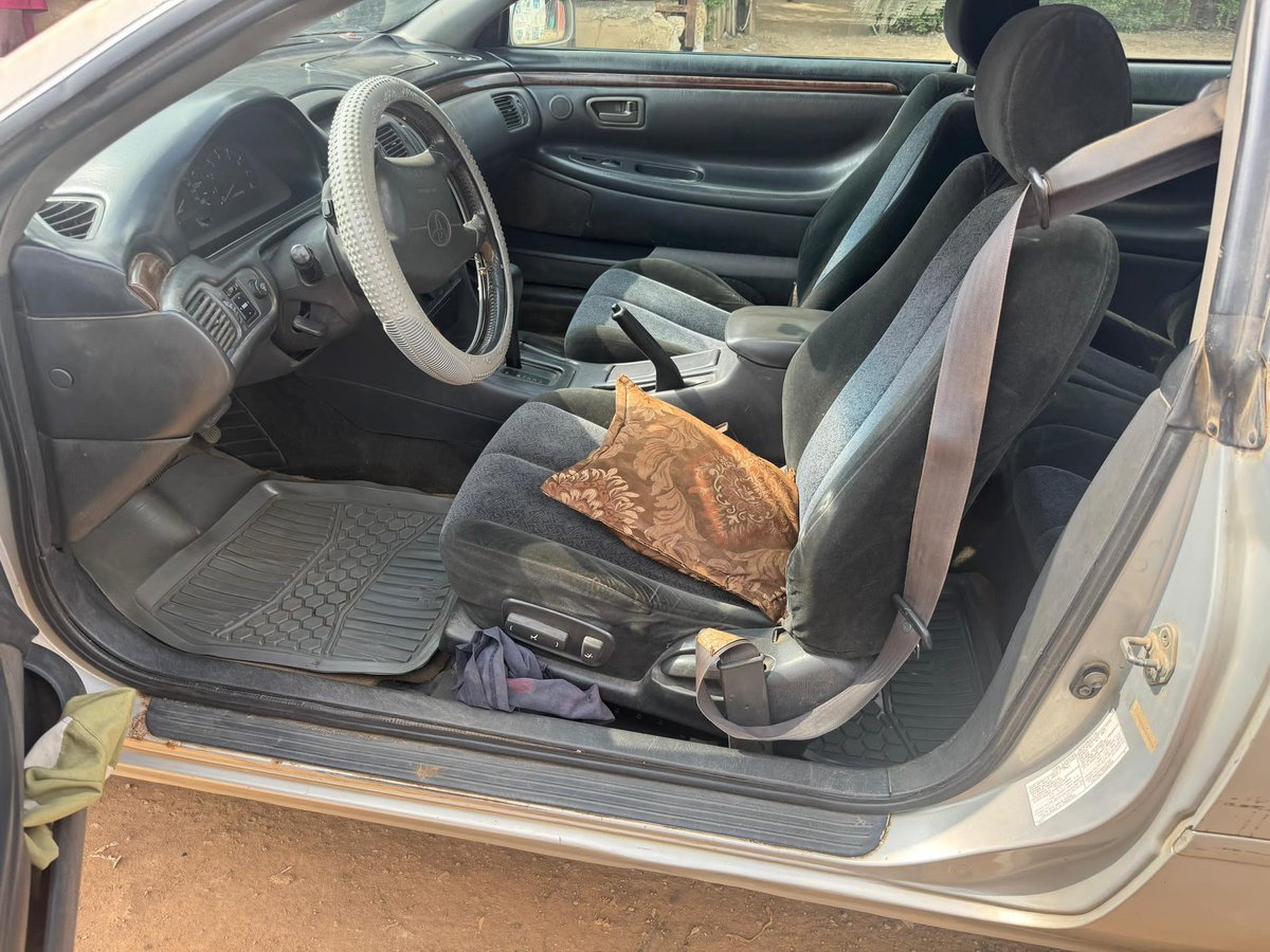 OJA_reliable's tweet photo. Nigeria used Toyota Solara V6 | Ac not working 
Year: 2006
Price: 2.3M
Location: Abuja 
Contact: 09031764468 https://t.co/ZcQsk8Hh0Y