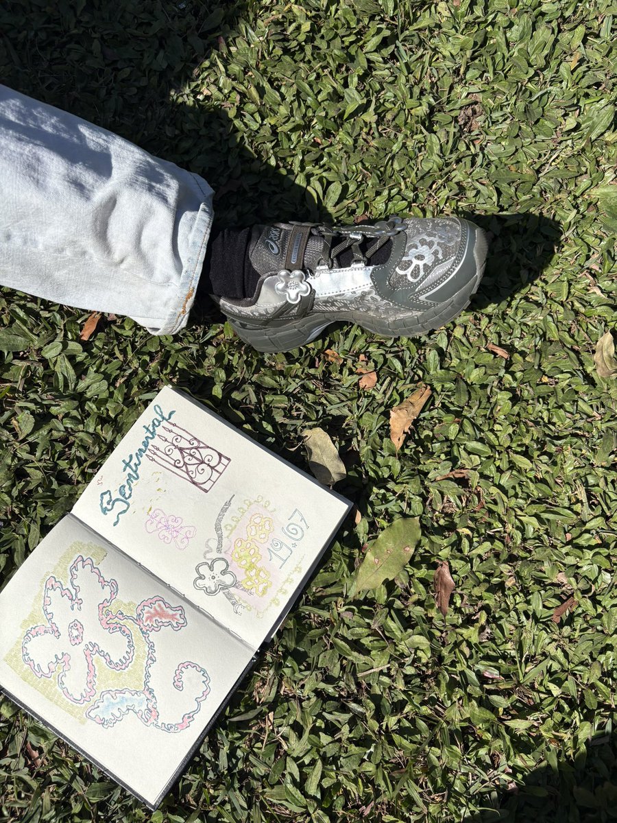 juliasphere's tweet image. estar atento aos sentidos e reinventar a paisagem no detalhe&lt;3